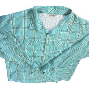 Columbia Men's XL Vented Long‎ sleeved buttons down Shirt Plaid Green  polyester